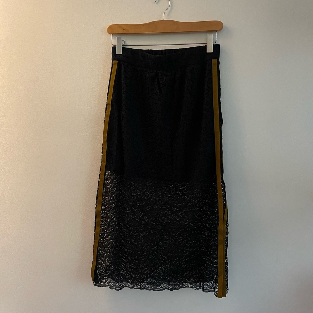 🦋3/$50 Zara Dark Academia Indie Glam Navy Lace Mini Midi Skirt Gold Trim S - Picture 2 of 5